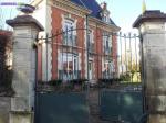 Maison avec piscine - Miniature