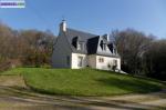 Maison dans un écrin de verdure proche des commodités - Miniature