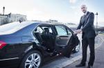 Recherche un chauffeur personnel - Miniature