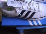 Chaussures  adidas - Miniature